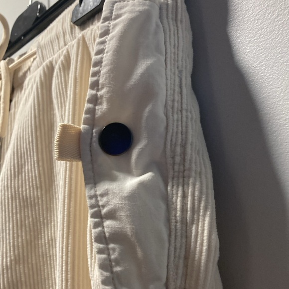 Urban Outfitters Cream Corduroy Pants, Sz L EUC - Picture 3 of 7
